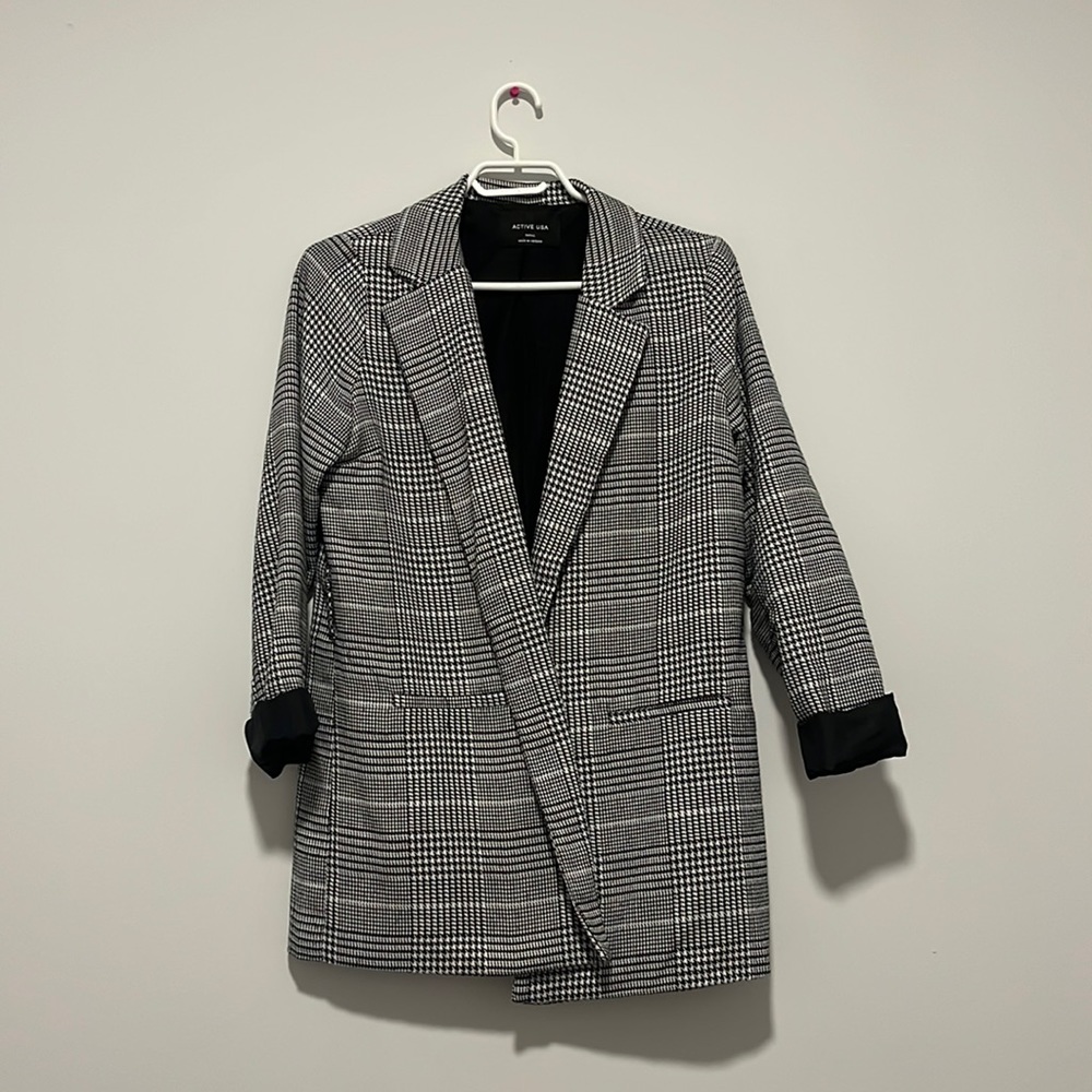Black and White Patterned Blazer
